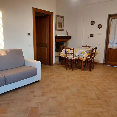 La Selvarella アパート Montecchio